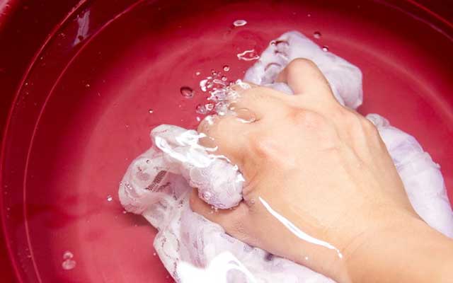 Как снять гель-лак — удаление полимерного состава своими руками